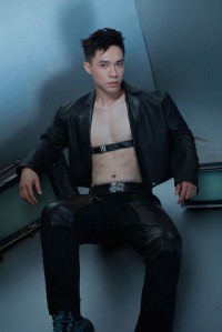 Thái